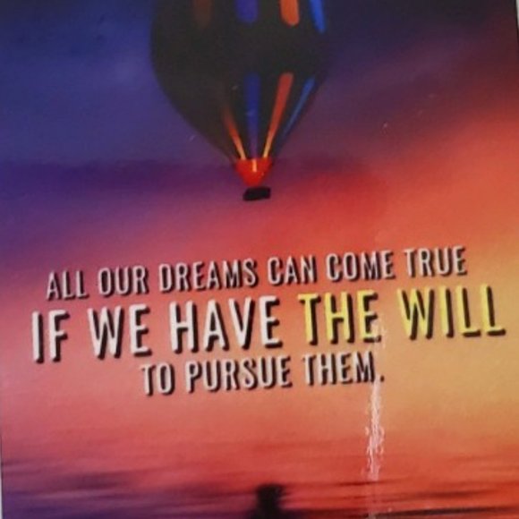 Pursue Your Dreams Keychain - Picture 3 of 5